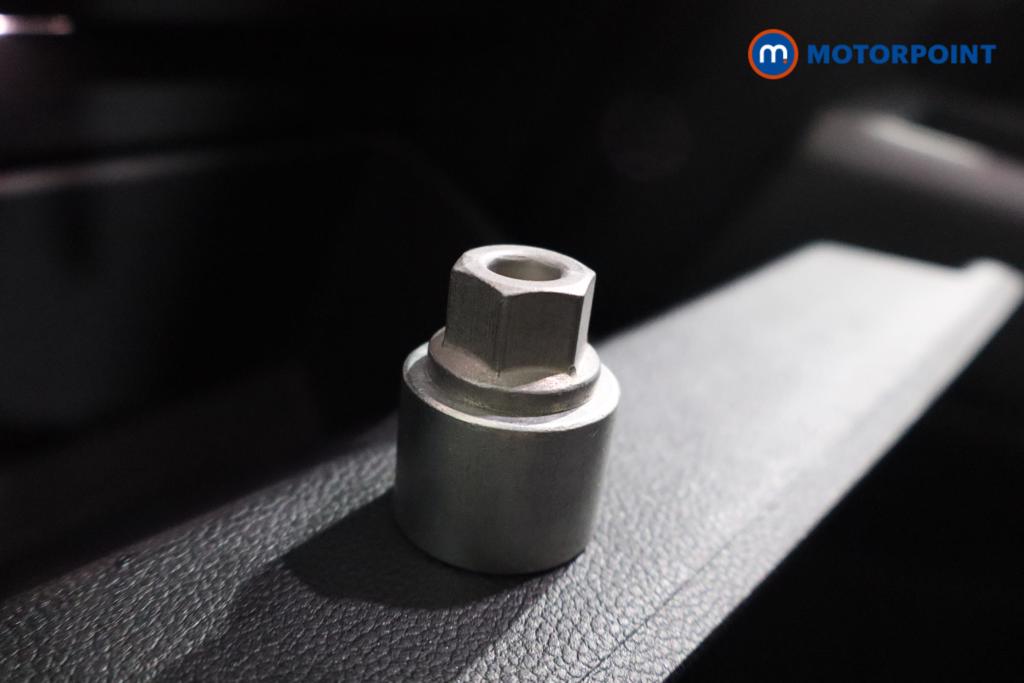 Volkswagen Tiguan Match Automatic Petrol SUV - Stock Number (1612159) - 13th supplementary image