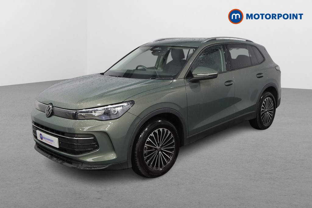 Volkswagen Tiguan Match Automatic Petrol SUV - Stock Number (1612159) - Passenger side front corner