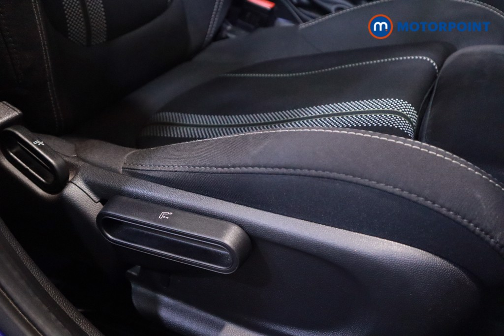 Mini Hatchback Cooper S Sport Automatic Petrol Hatchback - Stock Number (1612418) - 6th supplementary image