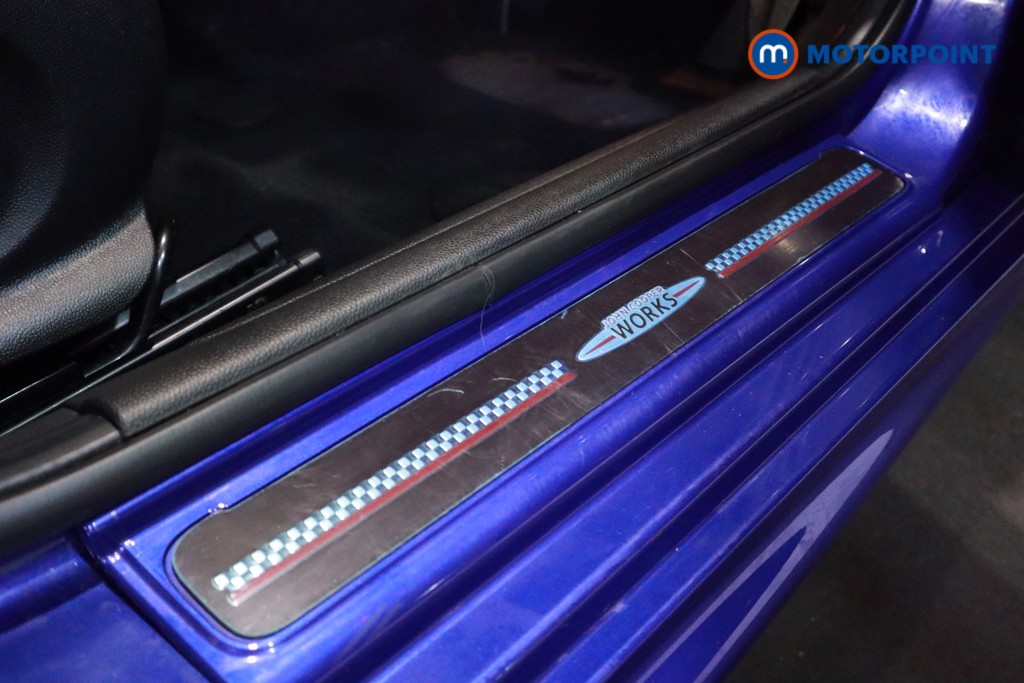 Mini Hatchback Cooper S Sport Automatic Petrol Hatchback - Stock Number (1612418) - 7th supplementary image