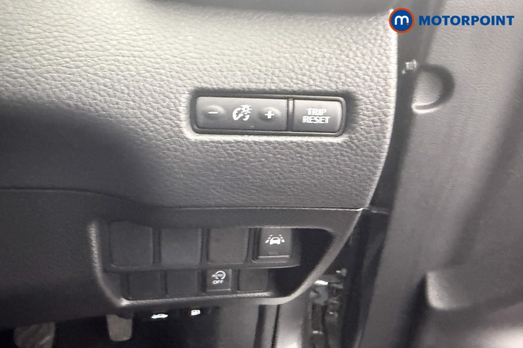 Nissan Qashqai N-Motion Manual Petrol SUV - Stock Number (1612575) - 13th supplementary image