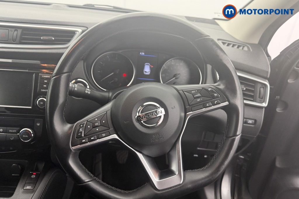 Nissan Qashqai N-Motion Manual Petrol SUV - Stock Number (1612575) - 16th supplementary image