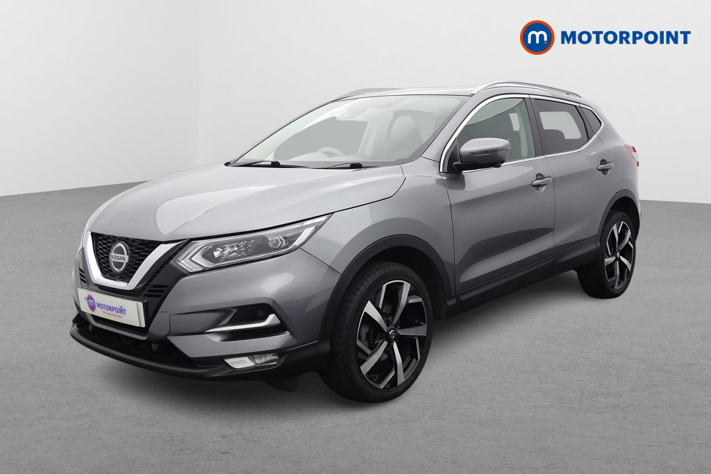 Nissan Qashqai N-Motion Manual Petrol SUV - Stock Number (1612575) - Passenger side front corner