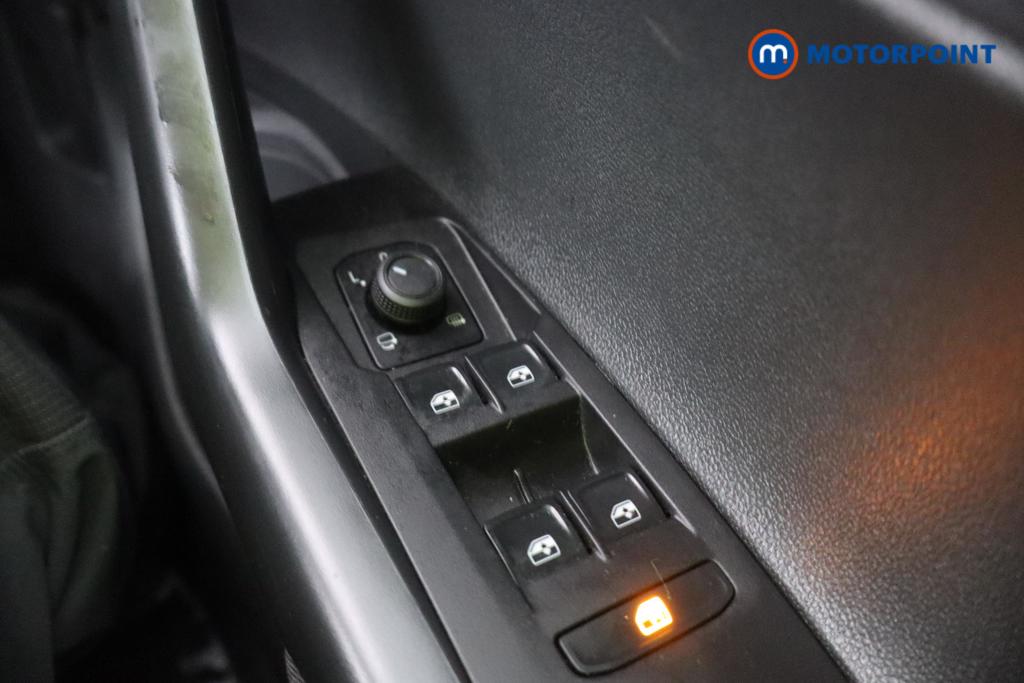 Volkswagen Polo Life Manual Petrol Hatchback - Stock Number (1612668) - 11th supplementary image