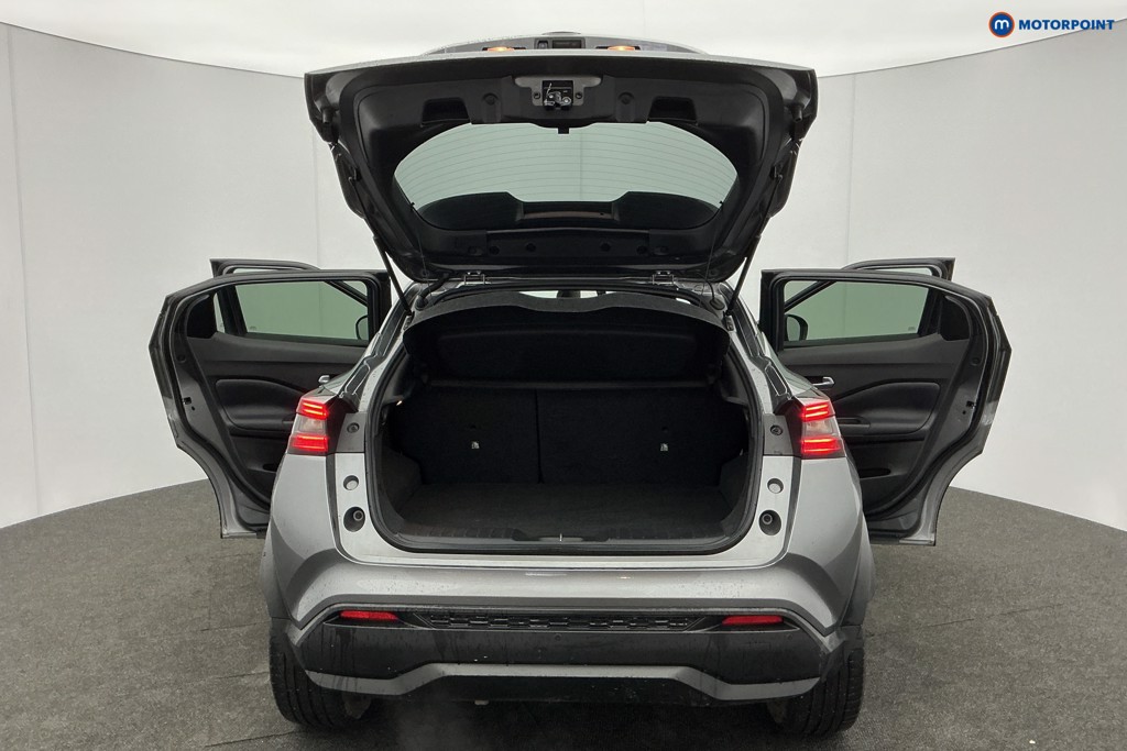 Nissan Juke Tekna Automatic Petrol-Electric Hybrid SUV - Stock Number (1612826) - 3rd supplementary image