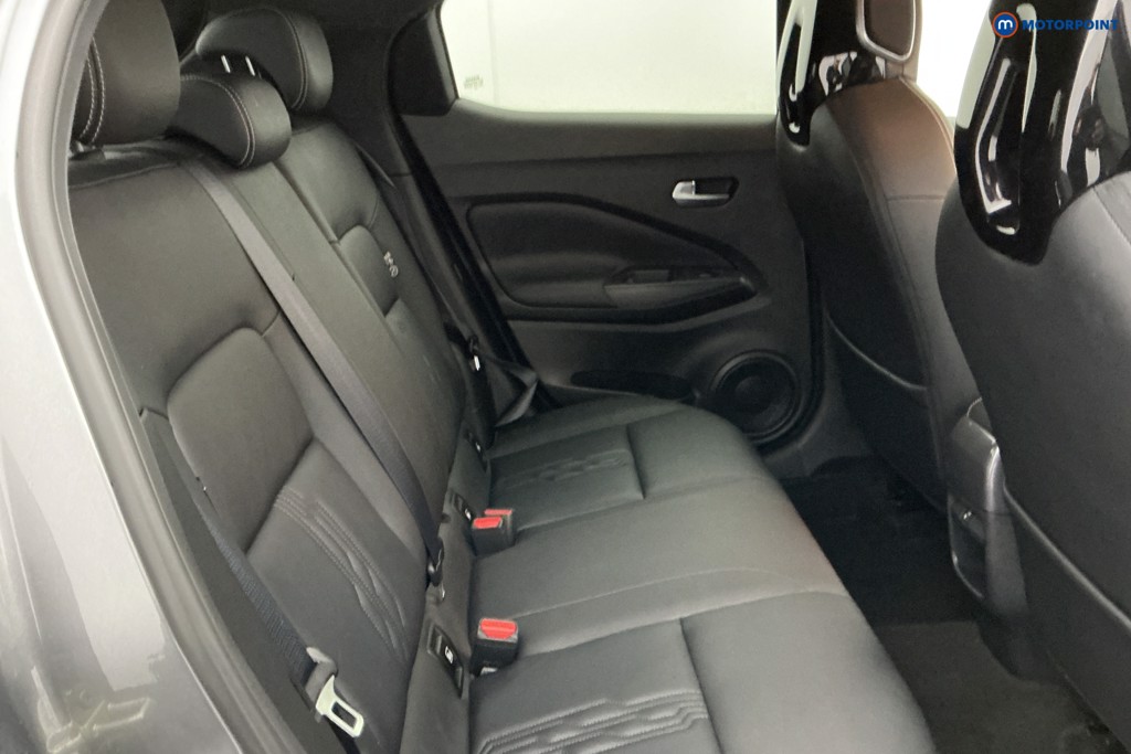 Nissan Juke Tekna Automatic Petrol-Electric Hybrid SUV - Stock Number (1612826) - 7th supplementary image