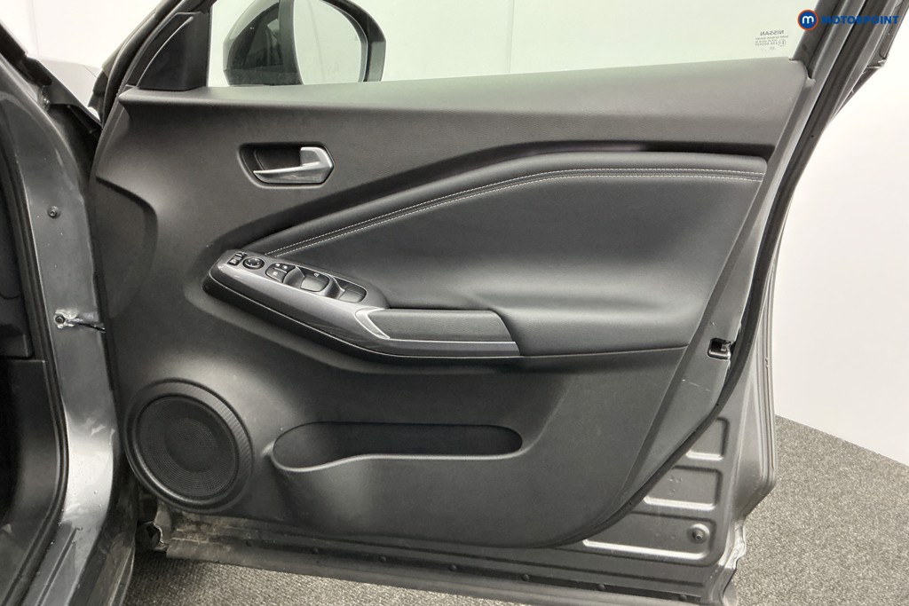 Nissan Juke Tekna Automatic Petrol-Electric Hybrid SUV - Stock Number (1612826) - 26th supplementary image