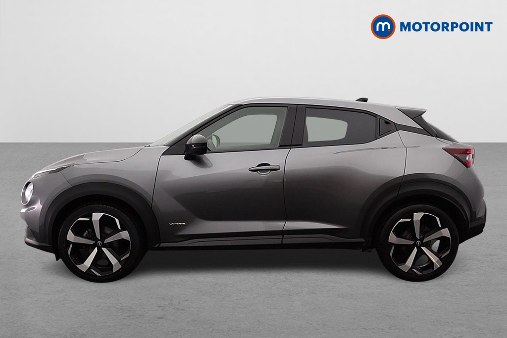 Nissan Juke Tekna Automatic Petrol-Electric Hybrid SUV - Stock Number (1612826) - Passenger side