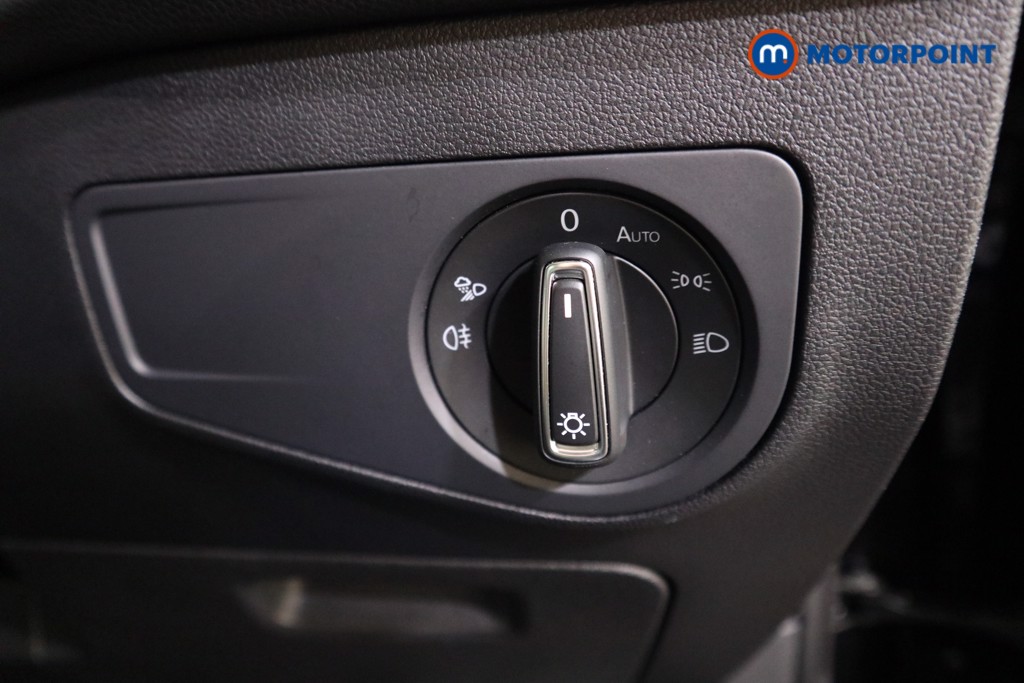 Volkswagen Tiguan R-Line Automatic Petrol Plug-In Hybrid SUV - Stock Number (1612951) - 14th supplementary image