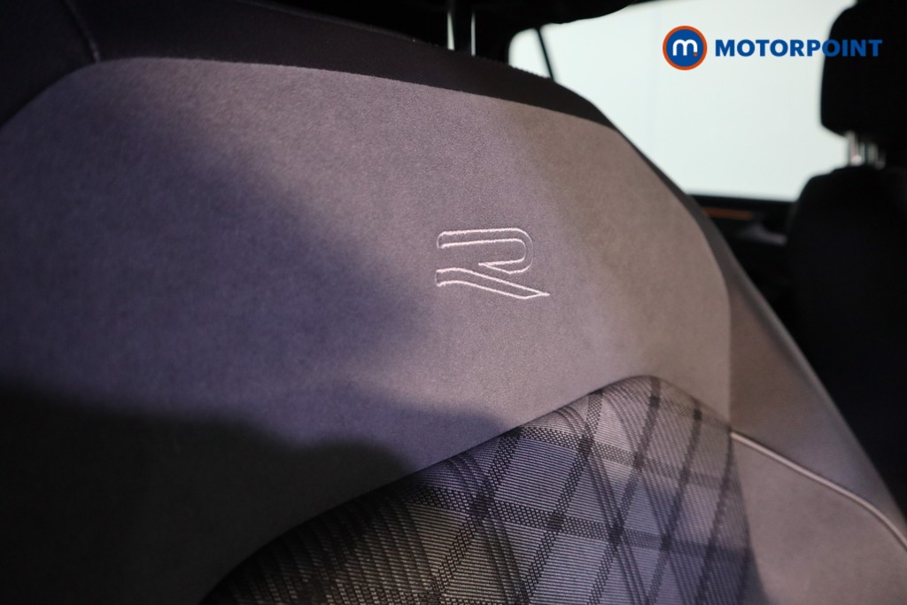 Volkswagen Tiguan R-Line Automatic Petrol Plug-In Hybrid SUV - Stock Number (1612951) - 20th supplementary image