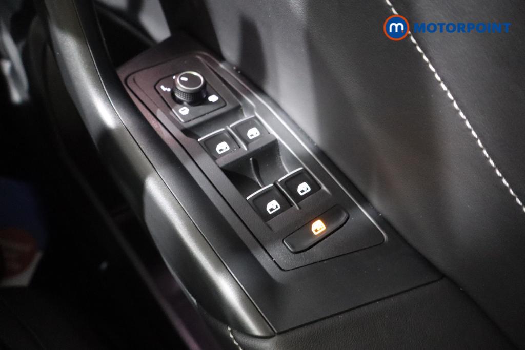 Volkswagen T-Roc Black Edition Automatic Petrol SUV - Stock Number (1613083) - 9th supplementary image