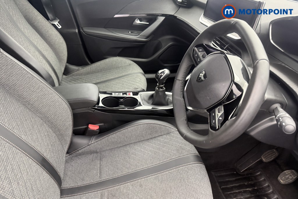 Peugeot 2008 Allure Manual Petrol SUV - Stock Number (1613119) - 11th supplementary image