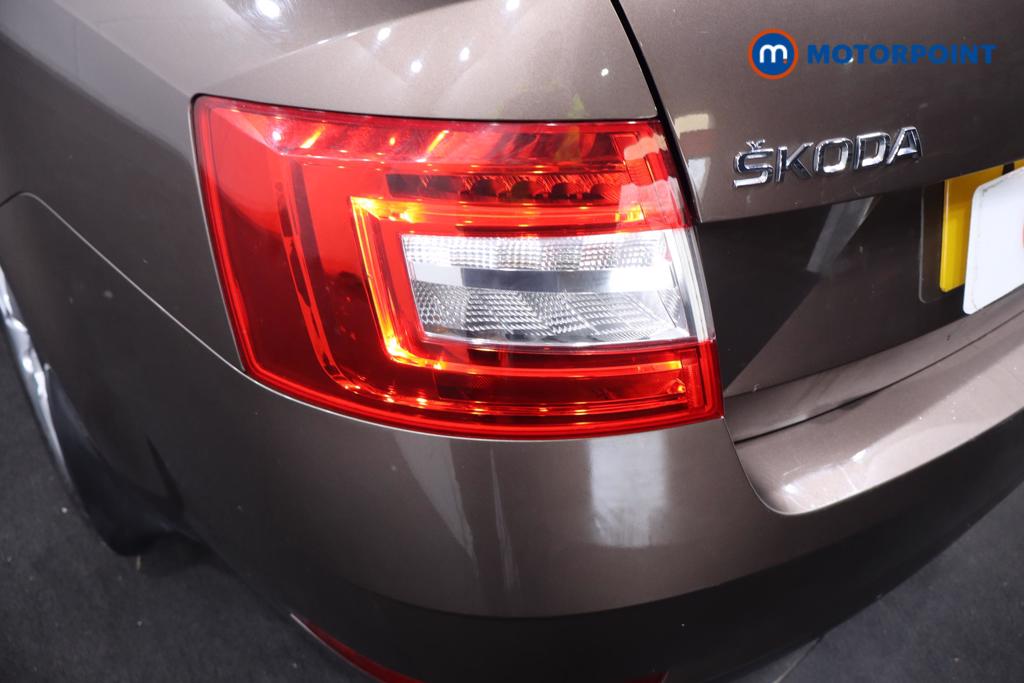 Skoda Octavia Se L Manual Petrol Hatchback - Stock Number (1613308) - 17th supplementary image
