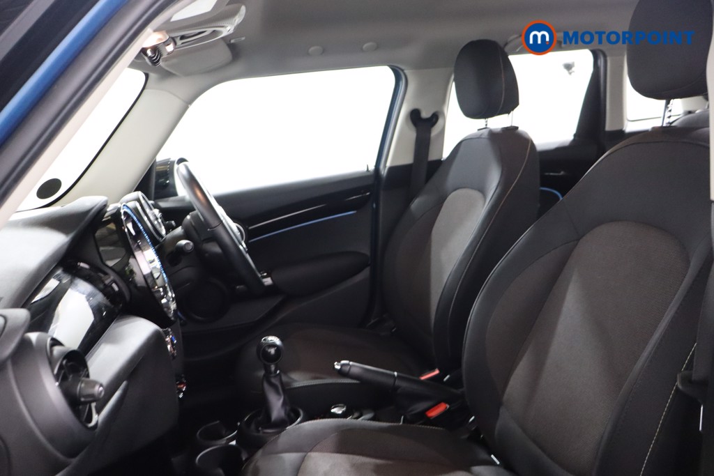 Mini Hatchback Cooper Classic Manual Petrol Hatchback - Stock Number (1613396) - 20th supplementary image