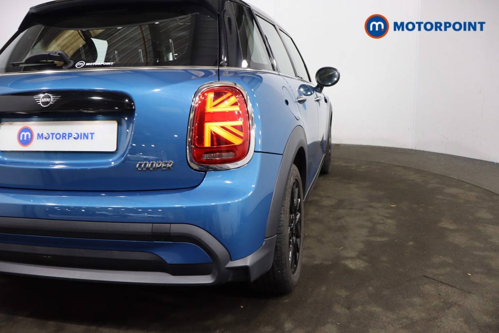 Mini Hatchback Cooper Classic Manual Petrol Hatchback - Stock Number (1613396) - 29th supplementary image