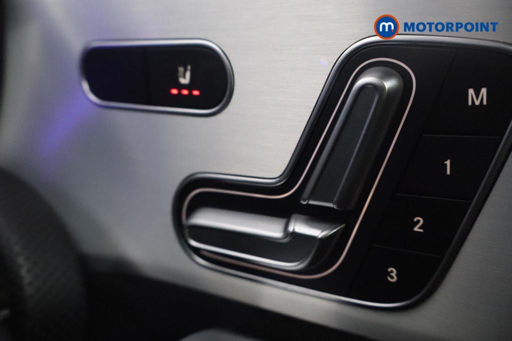 Mercedes-Benz A Class Amg Line Automatic Petrol Hatchback - Stock Number (1613475) - 11th supplementary image