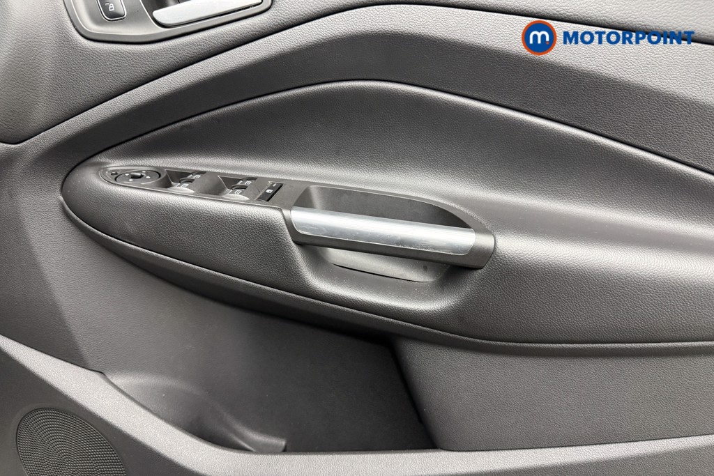 Ford Kuga St-Line Edition Automatic Petrol SUV - Stock Number (1613483) - 19th supplementary image