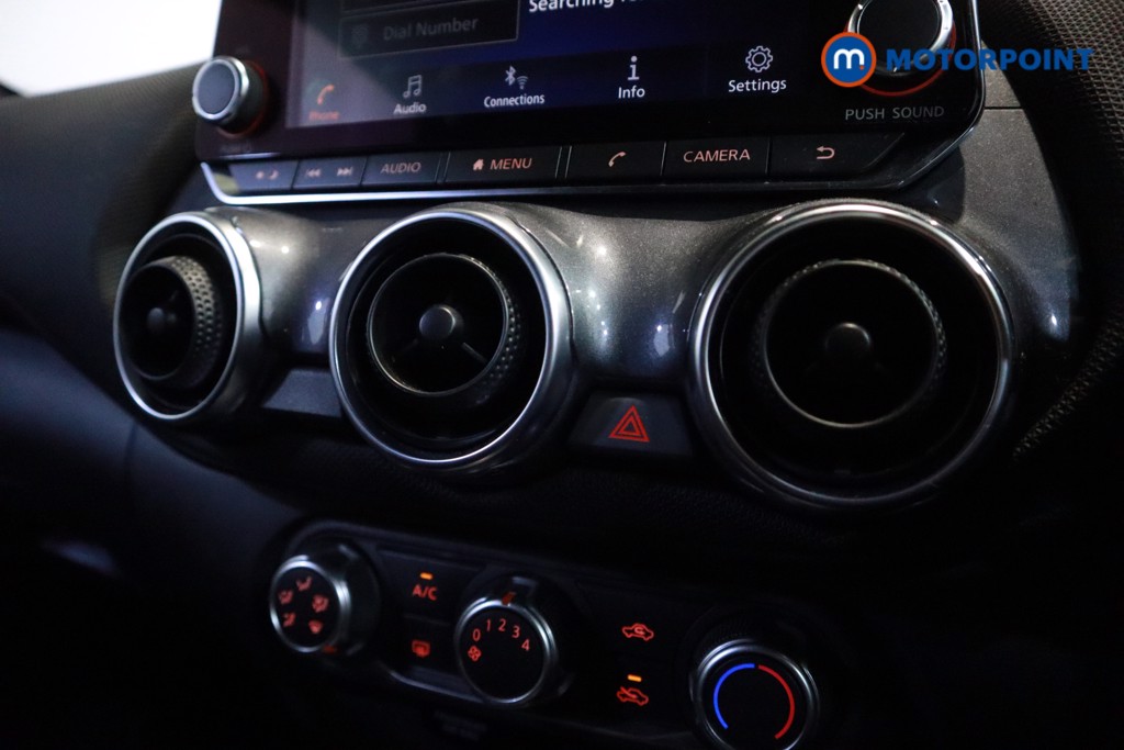 Nissan Juke Acenta Automatic Petrol SUV - Stock Number (1613504) - 15th supplementary image