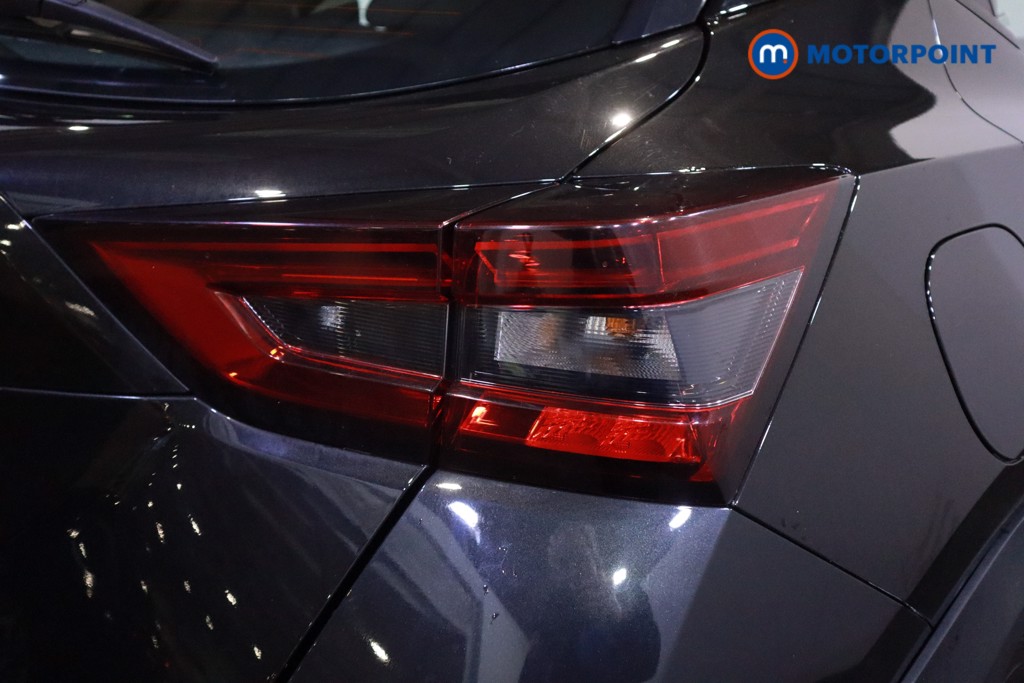 Nissan Juke Acenta Automatic Petrol SUV - Stock Number (1613504) - 30th supplementary image