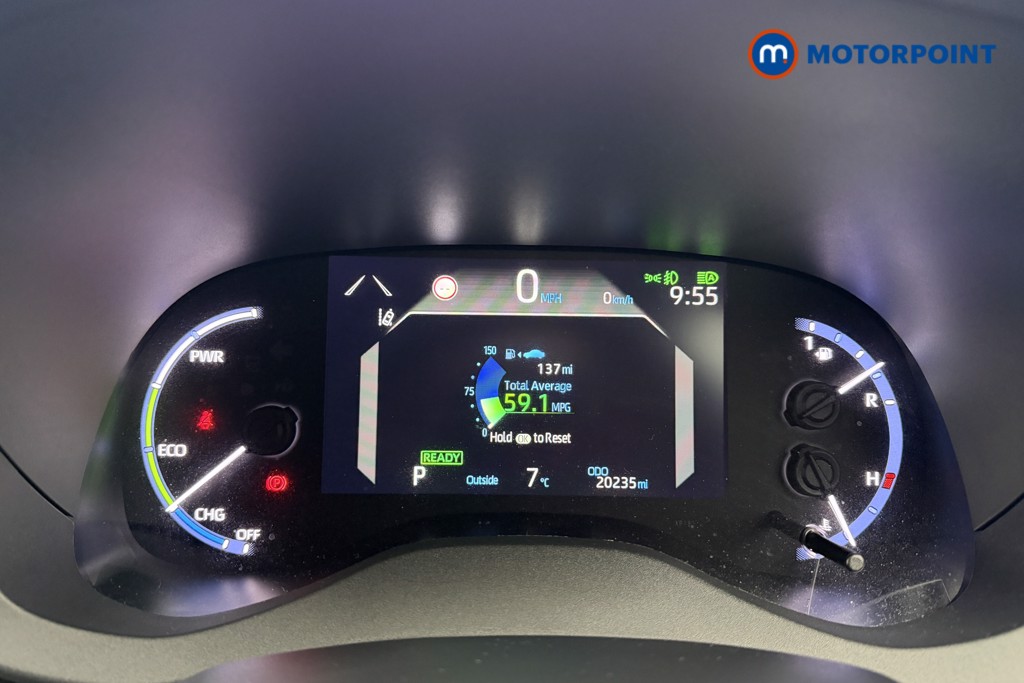 Toyota Yaris Cross Design Automatic Petrol-Electric Hybrid Estate - Stock Number (1613617) - 2nd supplementary image