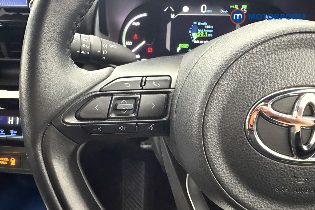 Toyota Yaris Cross Design Automatic Petrol-Electric Hybrid Estate - Stock Number (1613617) - 3rd supplementary image