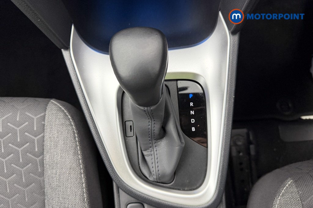 Toyota Yaris Cross Design Automatic Petrol-Electric Hybrid Estate - Stock Number (1613617) - 13th supplementary image