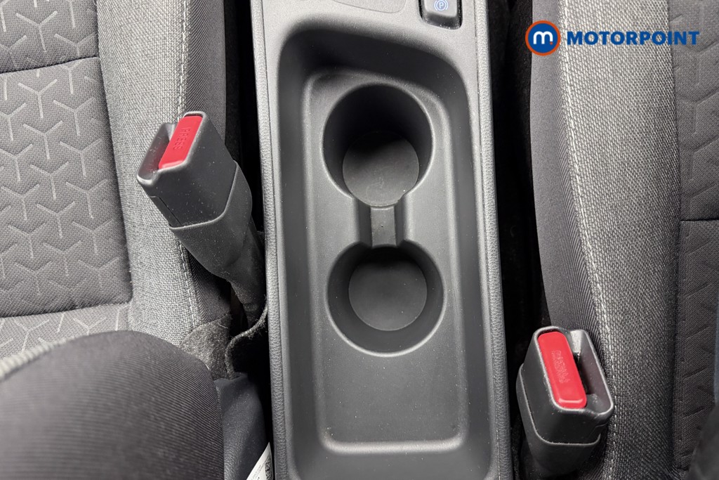 Toyota Yaris Cross Design Automatic Petrol-Electric Hybrid Estate - Stock Number (1613617) - 16th supplementary image