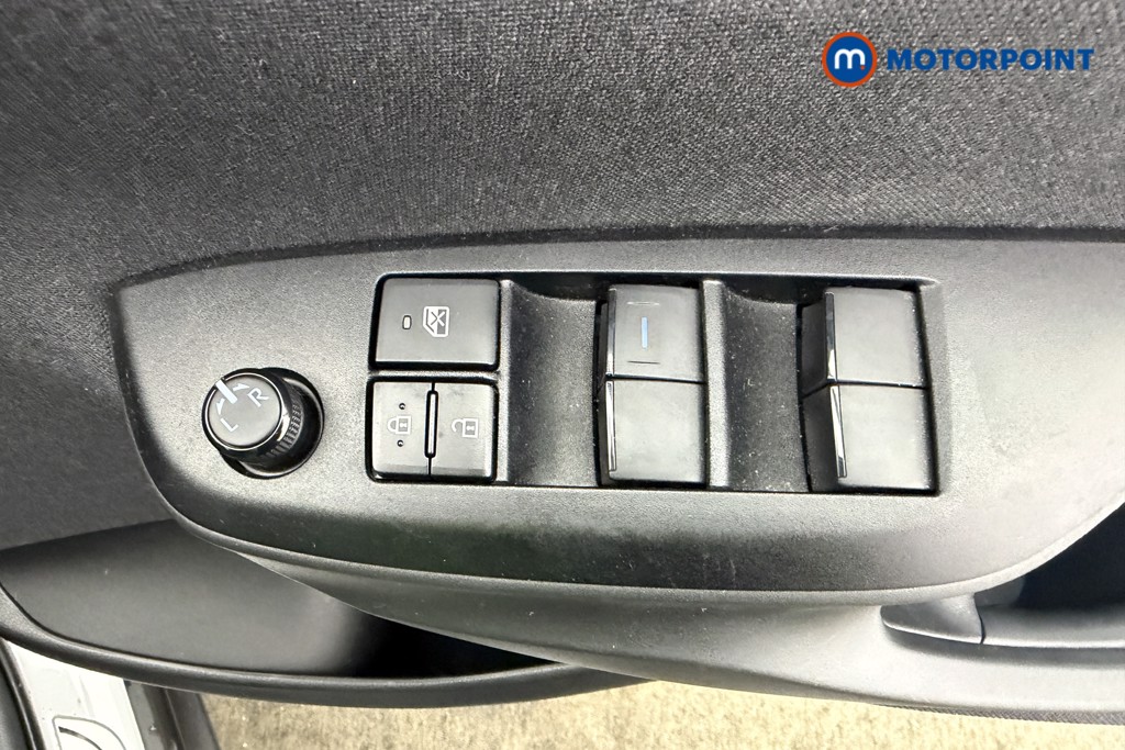 Toyota Yaris Cross Design Automatic Petrol-Electric Hybrid Estate - Stock Number (1613617) - 19th supplementary image