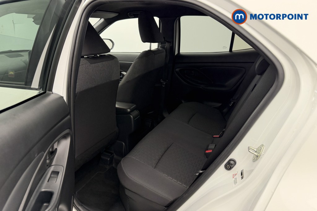 Toyota Yaris Cross Design Automatic Petrol-Electric Hybrid Estate - Stock Number (1613617) - 28th supplementary image