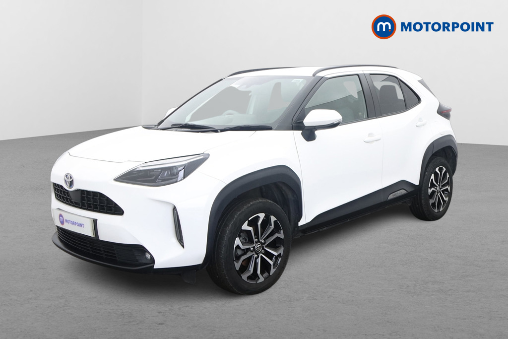 Toyota Yaris Cross Design Automatic Petrol-Electric Hybrid Estate - Stock Number (1613617) - Passenger side front corner