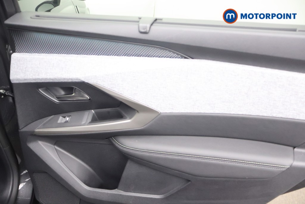 Peugeot 5008 GT Automatic Petrol SUV - Stock Number (1613652) - 17th supplementary image