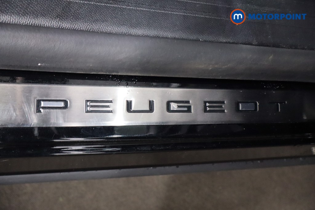 Peugeot 5008 GT Automatic Petrol SUV - Stock Number (1613672) - 21st supplementary image