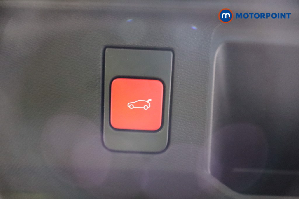 Peugeot 5008 GT Automatic Petrol SUV - Stock Number (1613681) - 38th supplementary image