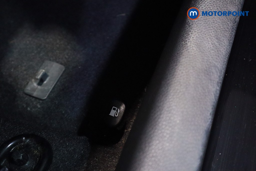 KIA Picanto Gt-Line S Manual Petrol Hatchback - Stock Number (1613757) - 7th supplementary image