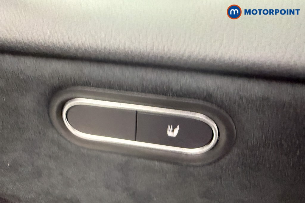 Mercedes-Benz A Class Amg Line Automatic Petrol Plug-In Hybrid Saloon - Stock Number (1613881) - 12th supplementary image