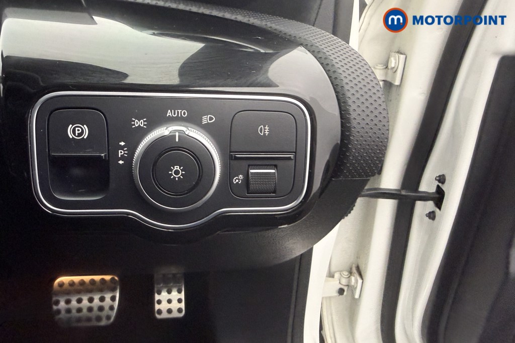 Mercedes-Benz A Class Amg Line Automatic Petrol Plug-In Hybrid Saloon - Stock Number (1613881) - 14th supplementary image