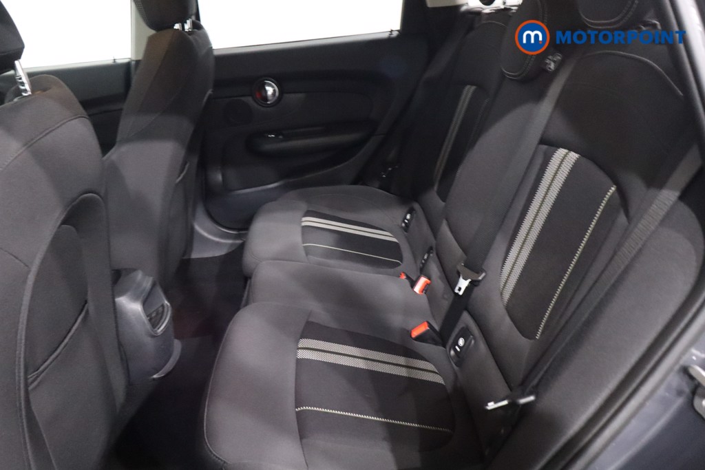 Mini Clubman Cooper S Classic Manual Petrol Estate - Stock Number (1613890) - 5th supplementary image