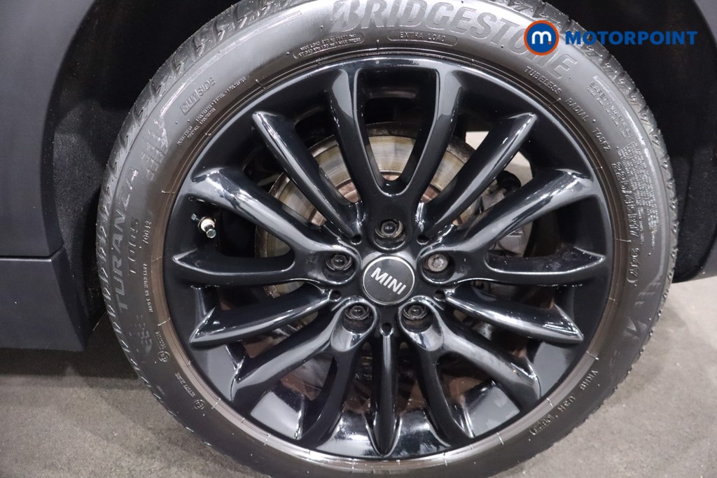 Mini Clubman Cooper S Classic Manual Petrol Estate - Stock Number (1613890) - 12th supplementary image