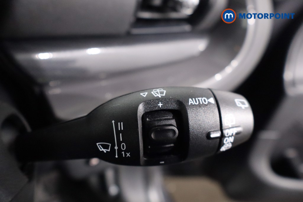 Mini Clubman Cooper S Classic Manual Petrol Estate - Stock Number (1613890) - 20th supplementary image