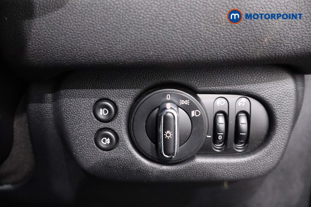 Mini Clubman Cooper S Classic Manual Petrol Estate - Stock Number (1613890) - 23rd supplementary image