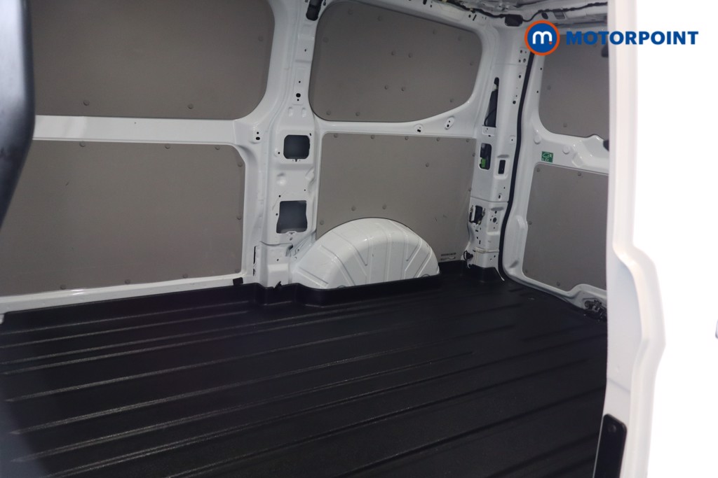 Ford Transit Custom Limited Manual Diesel Panel Van - Stock Number (1613936) - 11th supplementary image