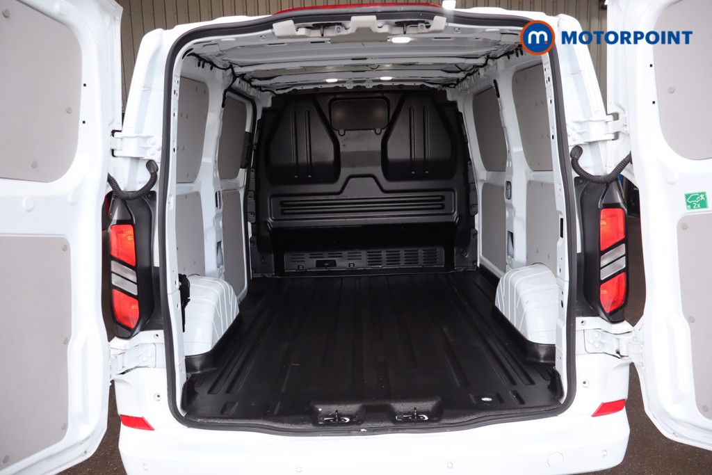 Ford Transit Custom Limited Manual Diesel Panel Van - Stock Number (1613936) - 37th supplementary image