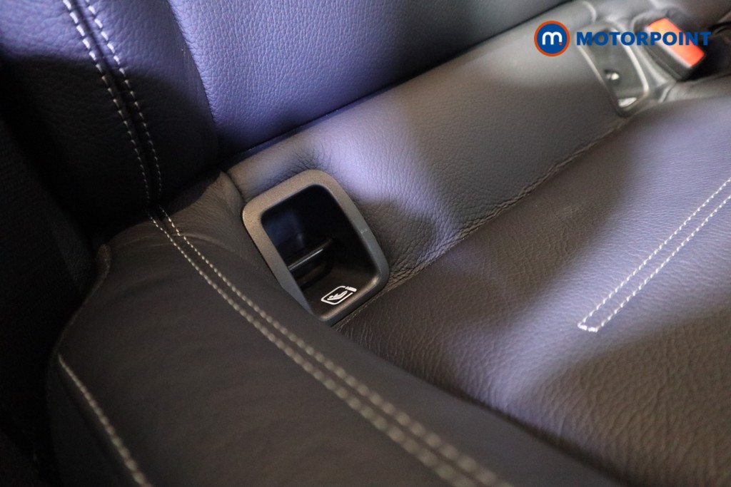 Mercedes-Benz CLA Amg Line Automatic Petrol Coupe - Stock Number (1614557) - 21st supplementary image