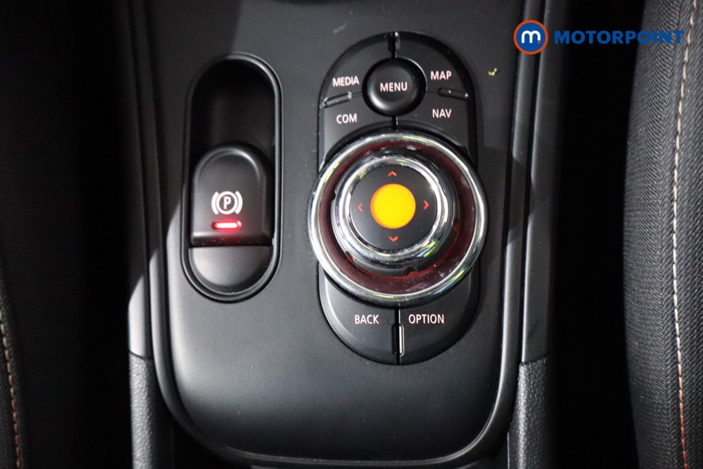 Mini Countryman Cooper Classic Manual Petrol SUV - Stock Number (1614829) - 16th supplementary image