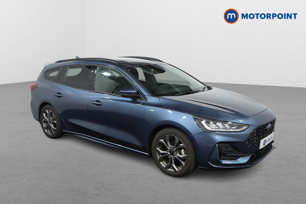 Ford Focus St-Line Manual Petrol Estate - Stock Number (1615046) - Drivers side front corner