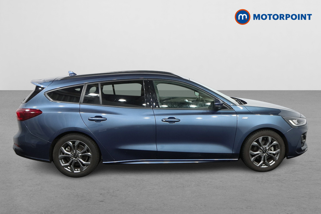 Ford Focus St-Line Manual Petrol Estate - Stock Number (1615046) - Drivers side