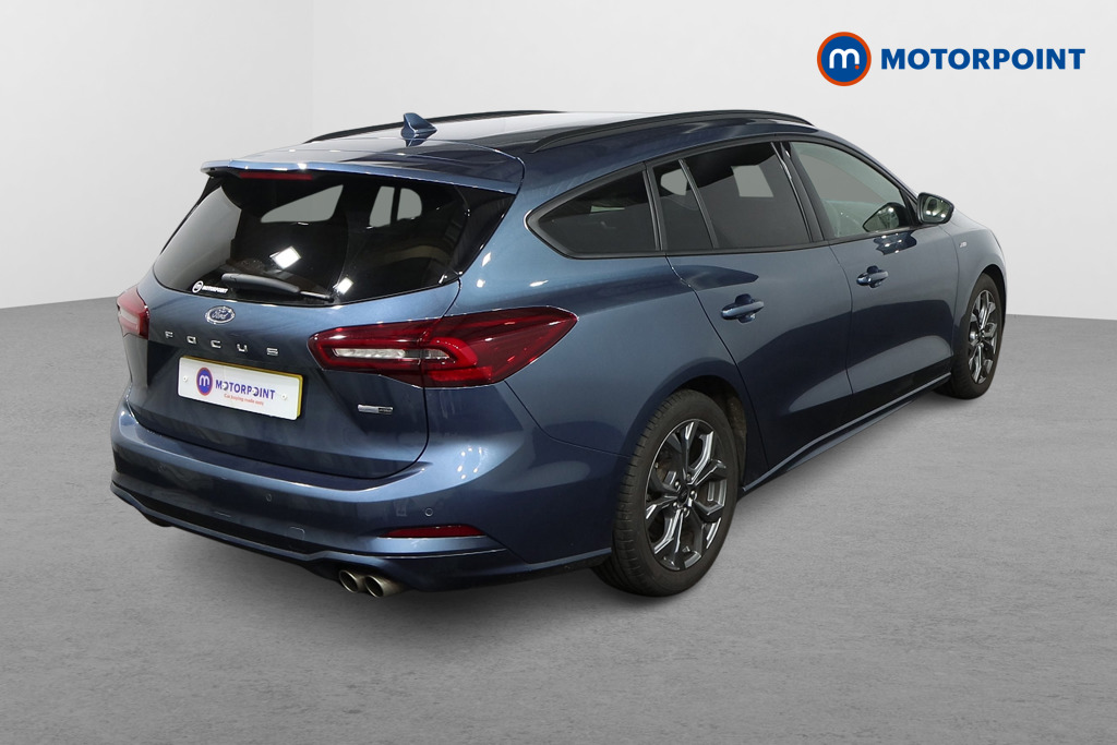 Ford Focus St-Line Manual Petrol Estate - Stock Number (1615046) - Drivers side rear corner