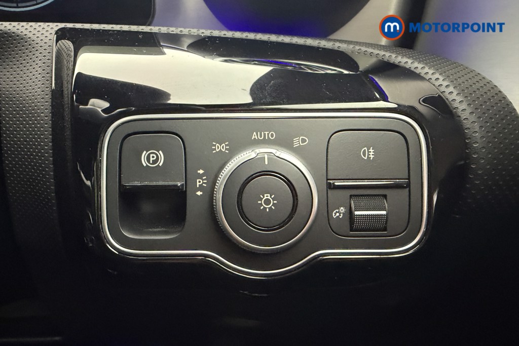 Mercedes-Benz CLA Amg Line Automatic Petrol Coupe - Stock Number (1615440) - 7th supplementary image