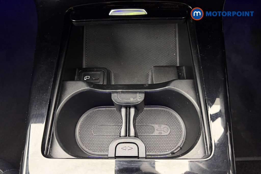 Mercedes-Benz CLA Amg Line Automatic Petrol Coupe - Stock Number (1615440) - 13th supplementary image