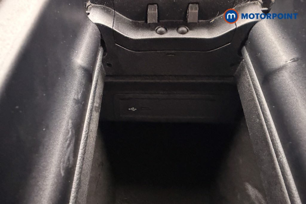 Mercedes-Benz CLA Amg Line Automatic Petrol Coupe - Stock Number (1615440) - 15th supplementary image